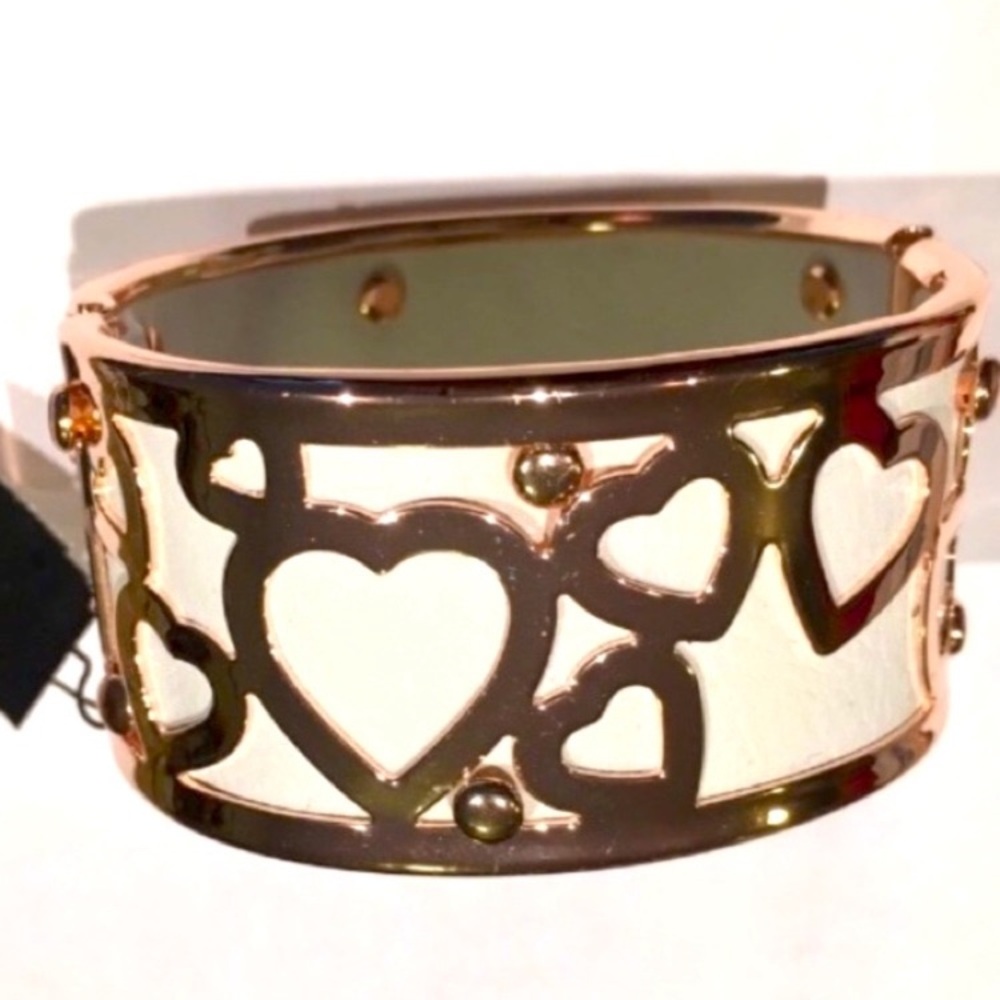 Guess Rose Gold Heart Cut-Out Bracelet